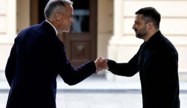 No Dia da Independência, Kiev defende direito a atacar e Rússia vinca termos para a paz - Diário de Notícias