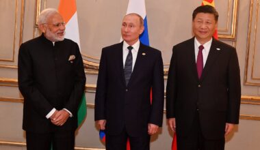 Xi Jinping, Narendra Modi e Putin voltam a alinhar agendas em cimeira na China