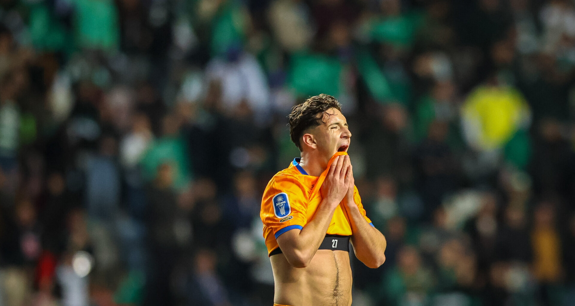 FC Porto: turcos insistem no interesse do Besiktas em Deniz Gul