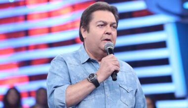 Faustão é extubado e permanece internado após transplantes em SP