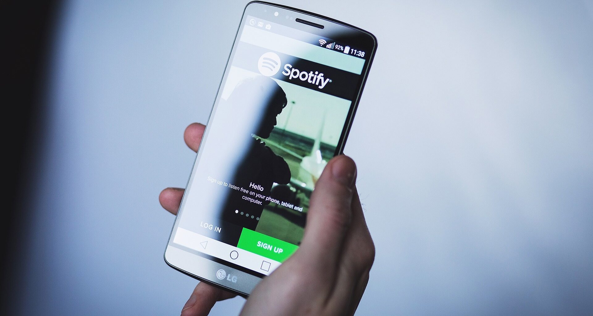 Spotify elege as 50 melhores músicas de 2025; confira a lista