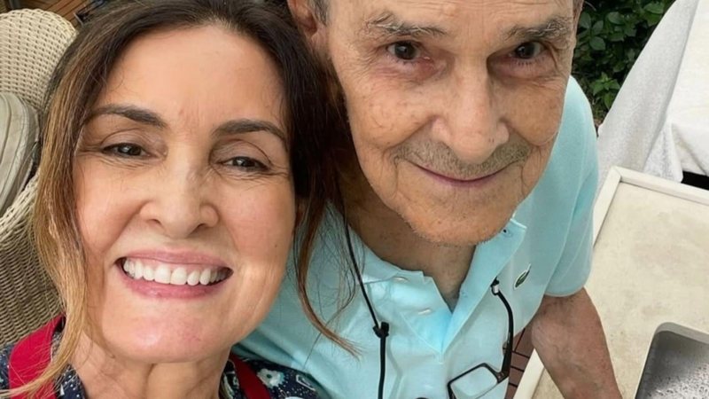 Fátima Bernardes fala sobre o comportamento de seu pai: 'Não impediu'