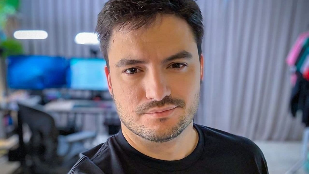 Felipe Neto se explica após texto em tom de despedida