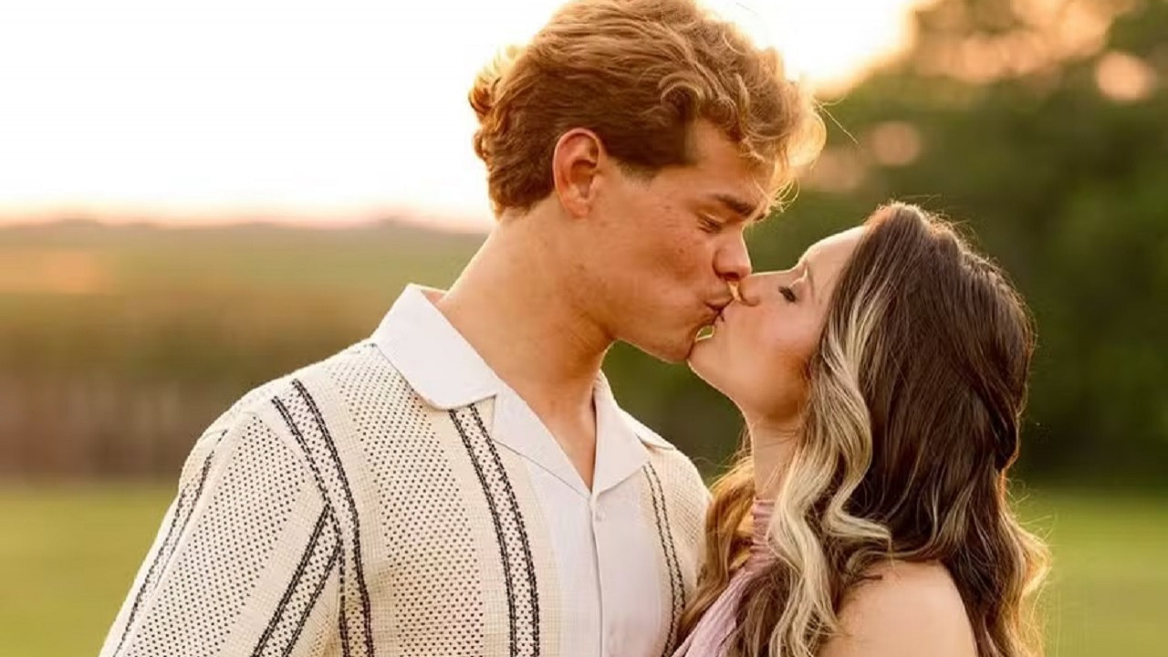 Filha de Gugu Liberato faz declaração de amor em aniversário de namoro
