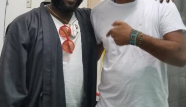Ignorado por galerias, artista baiano que acampou na rua agora está na Bienal de São Paulo | Eu &