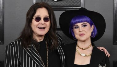 Tributo de Kelly a Ozzy choca fãs com letreiro de flores; veja a Foto