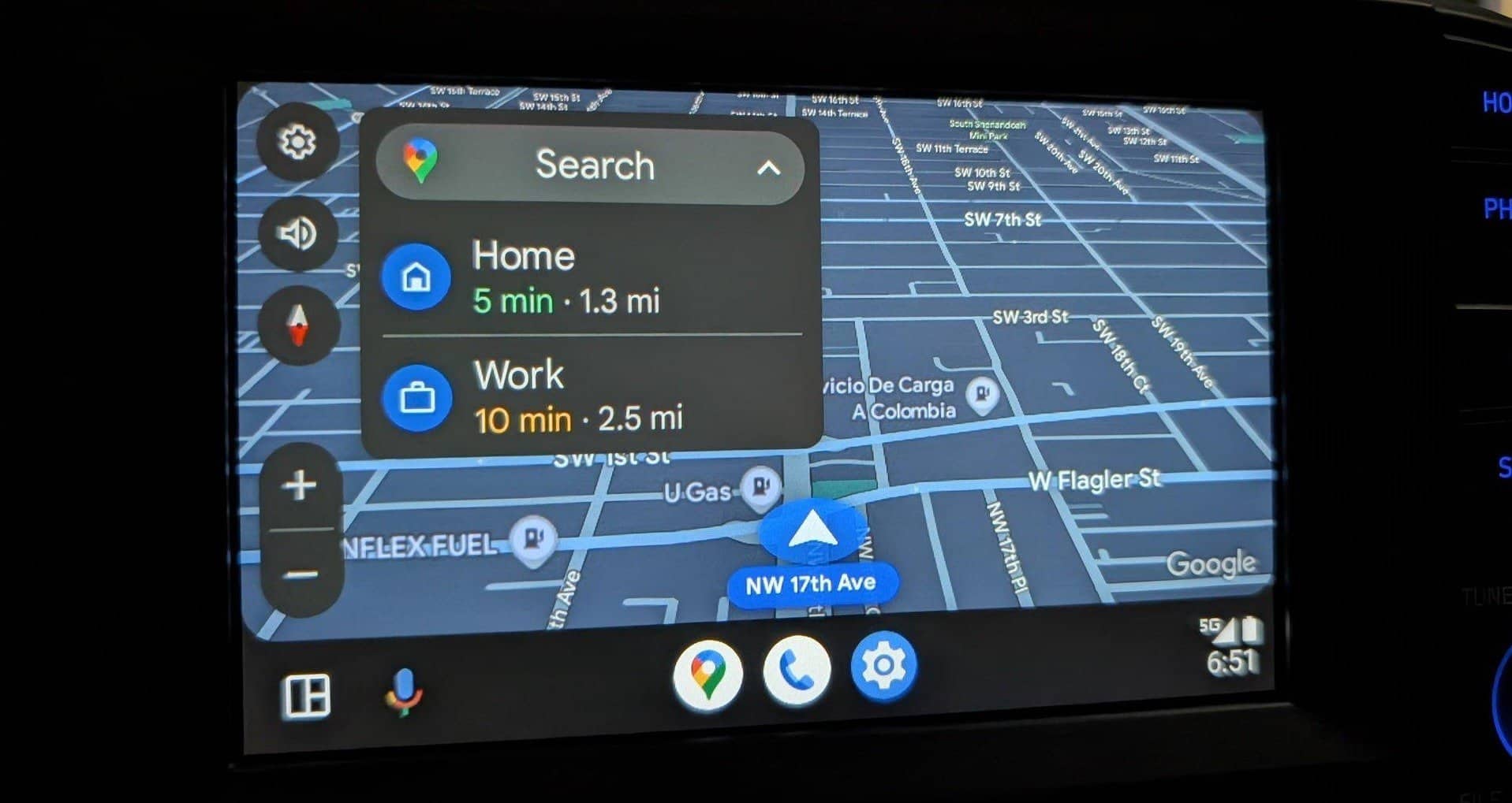 Não precisas de trocar de carro para ter CarPlay ou Android Auto!