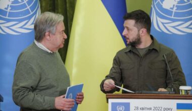 Ucrânia: Guterres e Zelensky discutem esforços diplomáticos para acabar com guerra