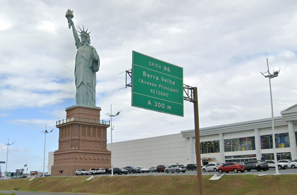 Estátua da Havan de Barra Velha