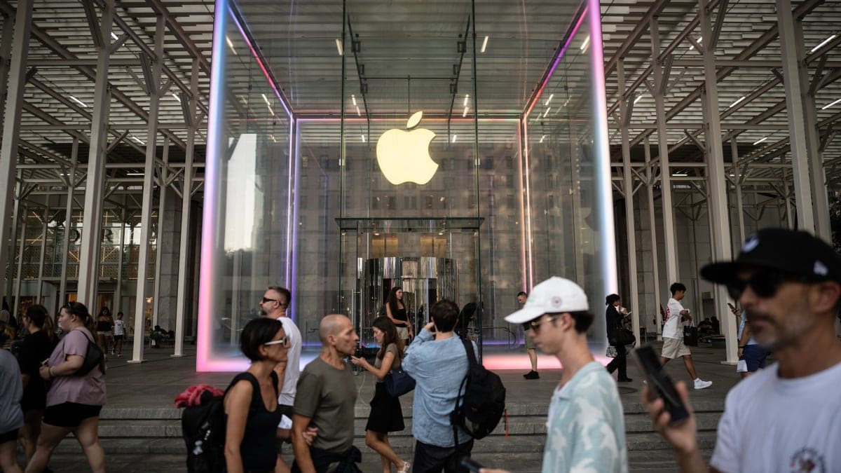 Equipa da Apple cria versão simplificada do ChatGPT: Revolução à Vista!