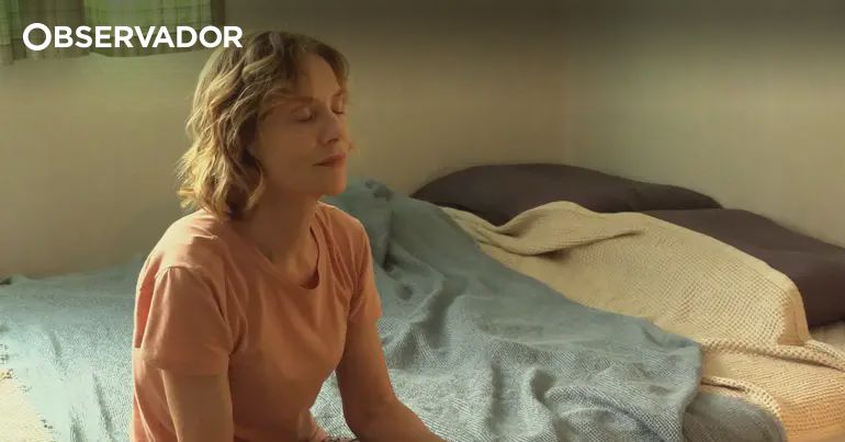 Isabelle Huppert em mais um filme gasoso de Hong Sang-soo – Observador