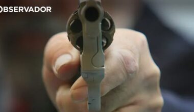 Jovem de 18 anos foi baleado nas festas do Barreiro – Observador