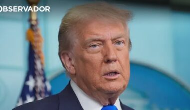 Trump diz que NATO "faz o que ele quer" e nega 3.º mandato – Observador