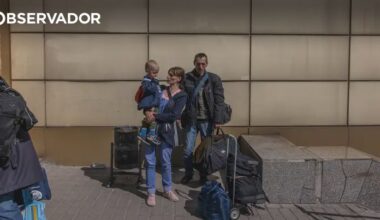 Autoridades ucranianas ordenam evacuações – Observador
