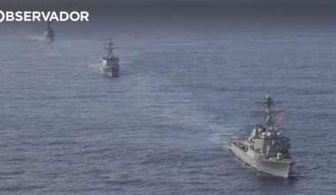Venezuela. EUA enviam três navios lança-mísseis – Observador