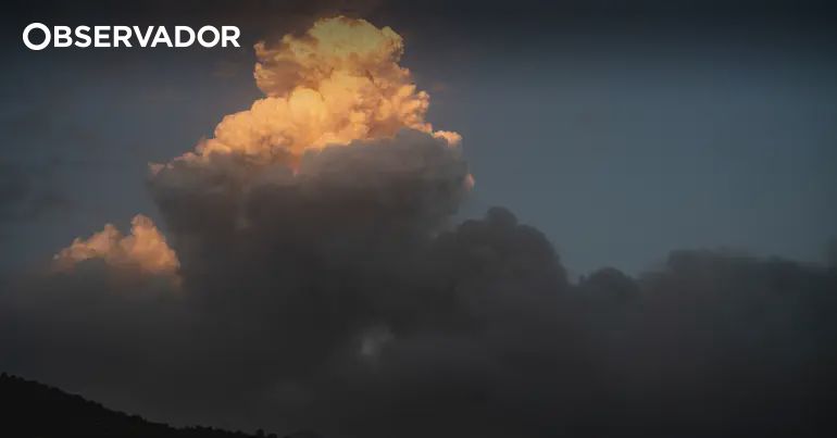 fogo com 40 metros de altura aterrorizou aldeia – Observador