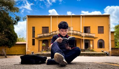 Livro de aluno de escola pública de Ourém viraliza nas redes e ganha lançamento na Feira Pan-Amazônica