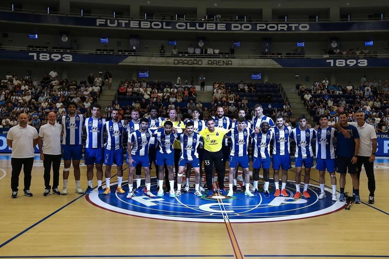 FC Porto empata em teste frente ao Dinamo Bucuresti - zerozero.pt