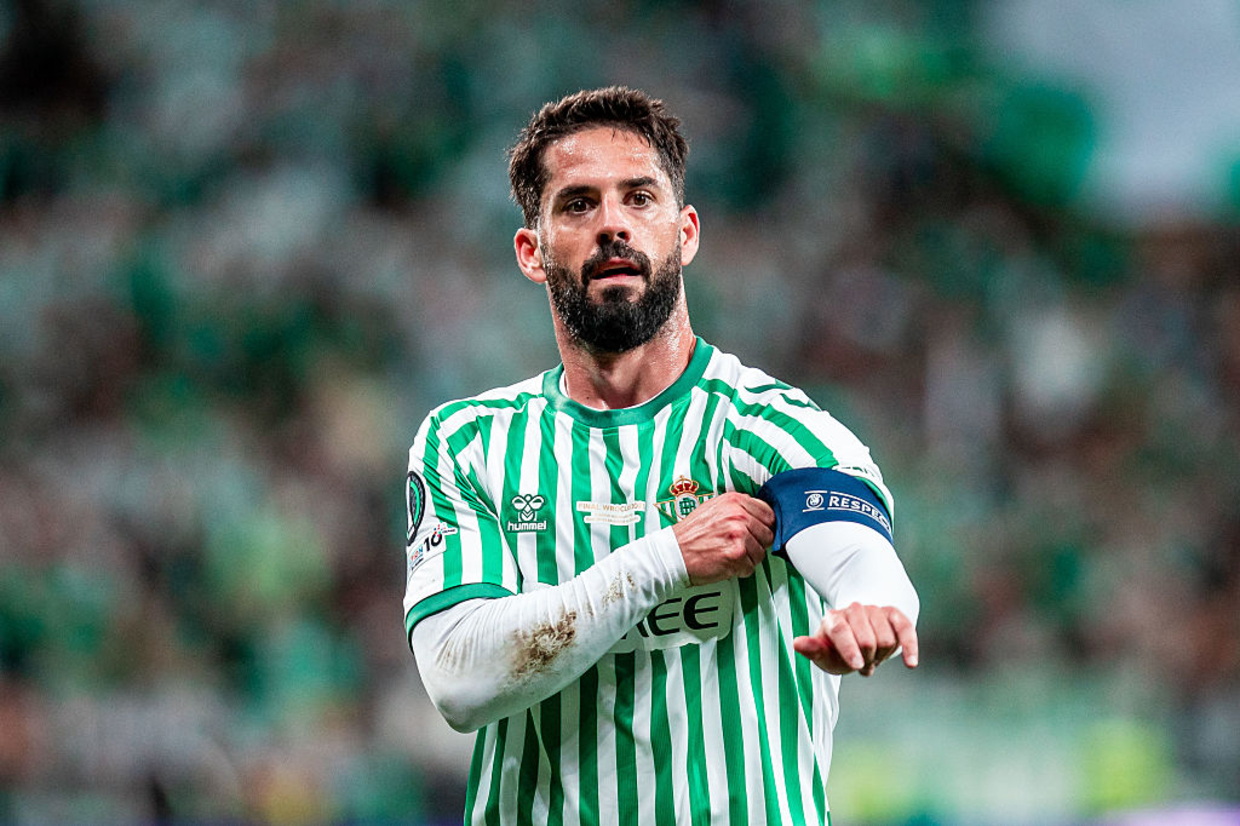 Más notícias para o Real Betis: Isco sofre fratura e perde início da temporada - zerozero.pt