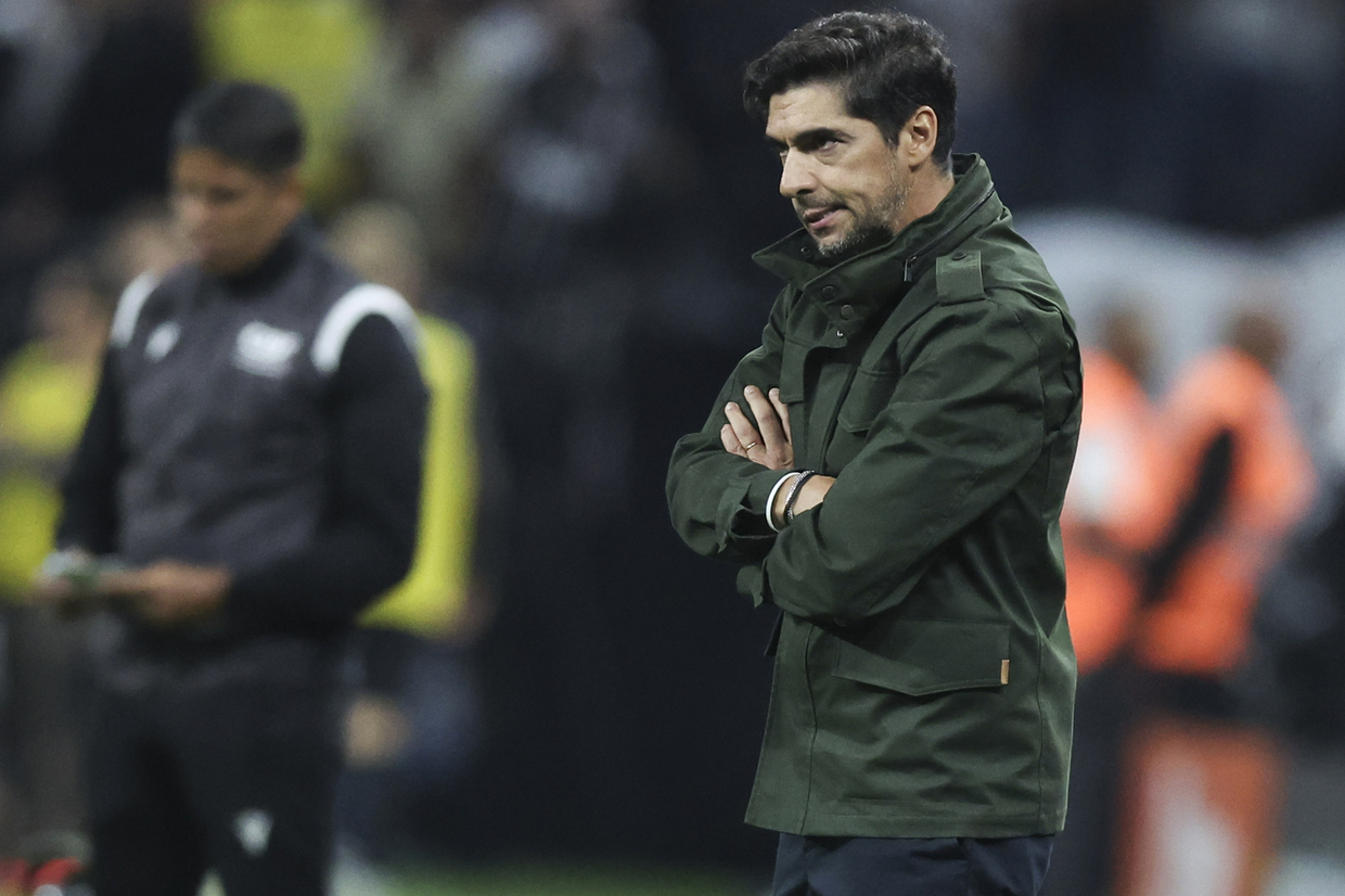 «O meu futuro será decidido no momento certo, sempre com total respeito pelo Palmeiras»