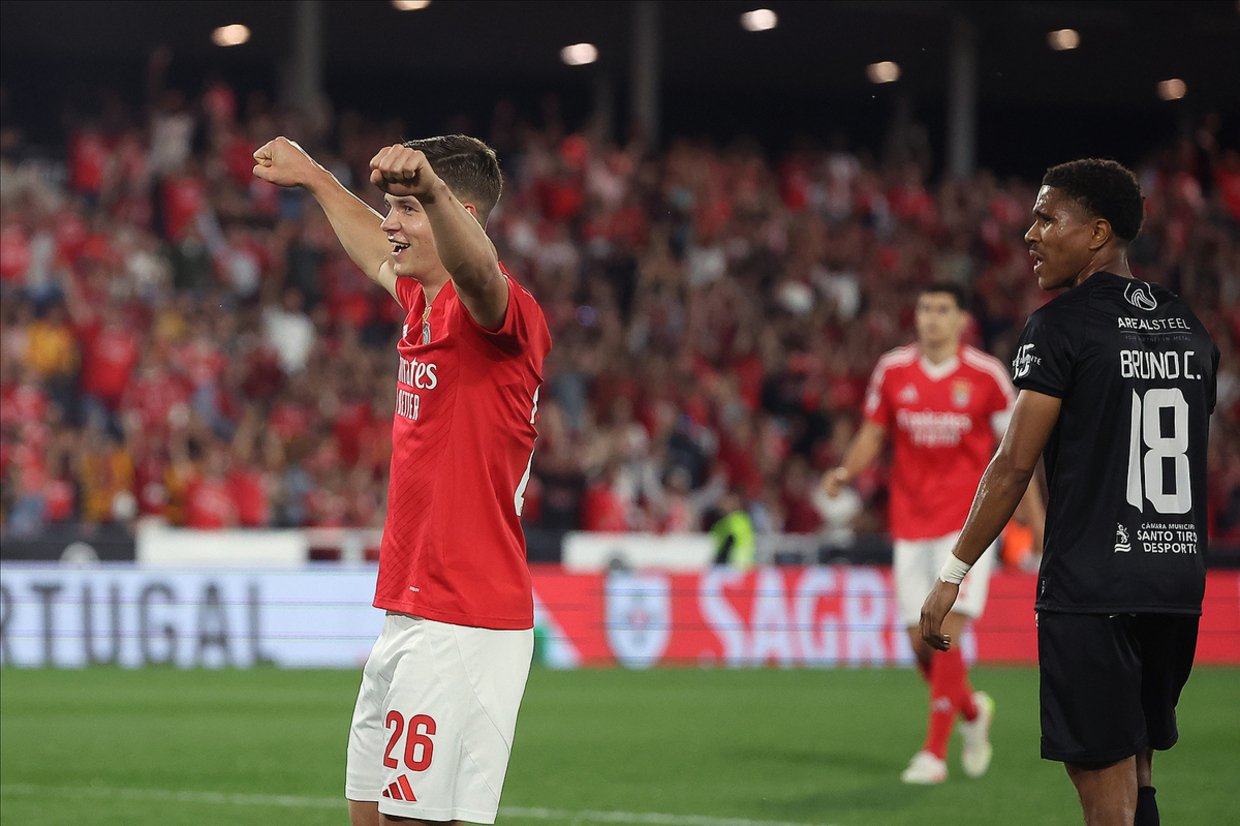 «Quero deixar a minha marca no Benfica como o Carreras fez»