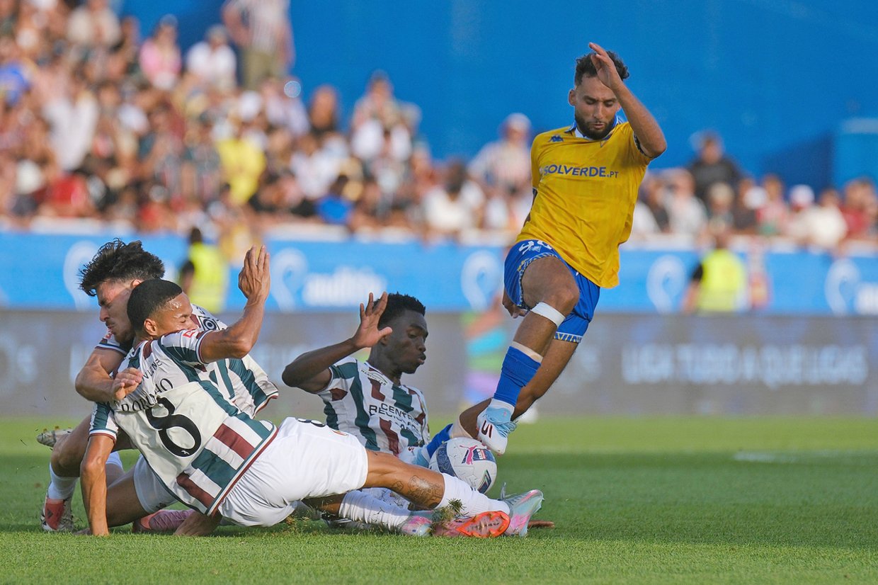 Estoril Praia x Est. Amadora - Resumo, Destaques e Crónica de Jogo - zerozero.pt