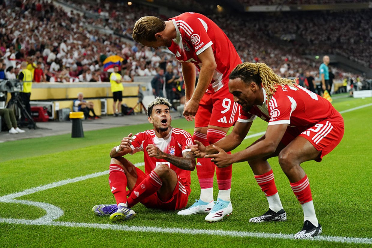 Kane e Luis Díaz entregam a Supertaça ao Bayern - zerozero.pt