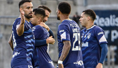 Muita posse, zero golos: Santa Clara europeu está a tremer em Portugal - zerozero.pt