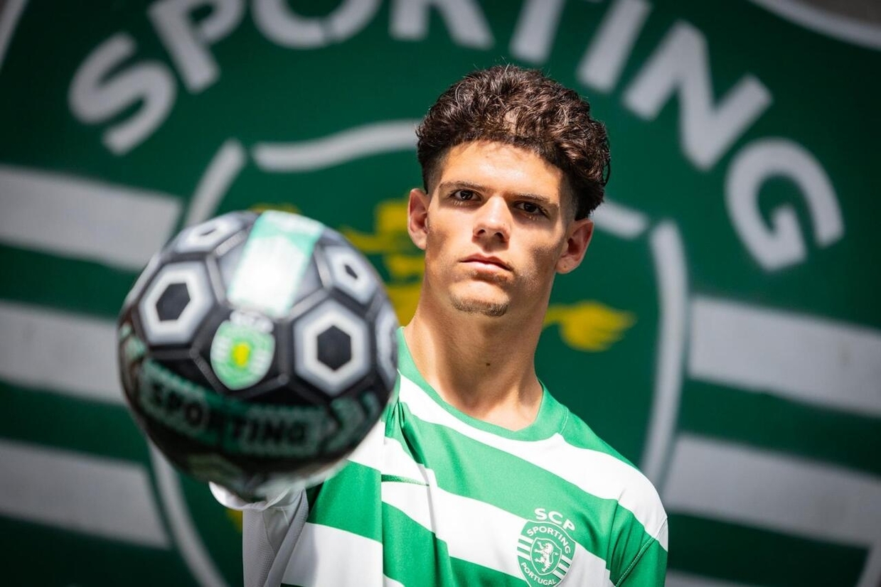 Sporting contrata extremo que já passou pelo Benfica - zerozero.pt