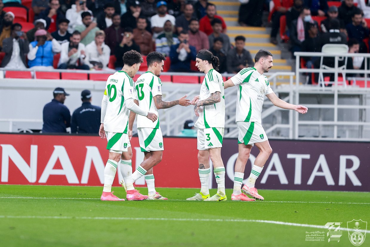 Al-Ahli goleia e encontra turma de Ronaldo na final da Saudi Super Cup - zerozero.pt