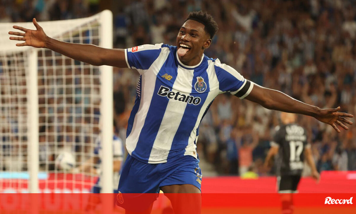 Samu convocado e direto ao onze do FC Porto no clássico - FC Porto