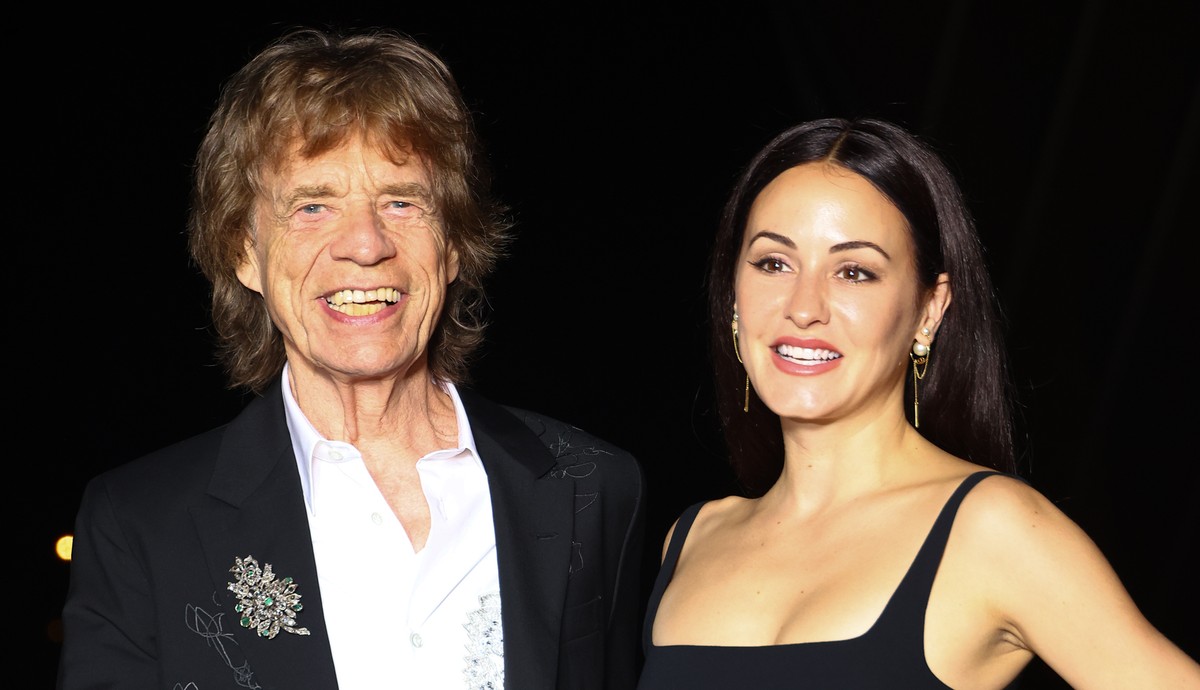 Mick Jagger, aos 82 anos, quer ter outro filho com noiva, diz colunista: 'Se o destino permitir' | Celebridades