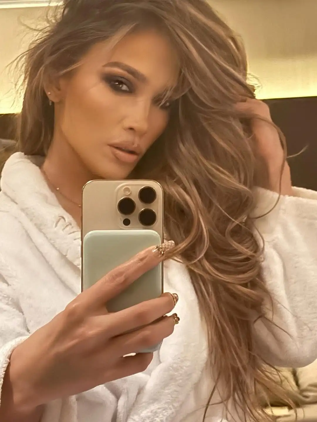 Jennifer Lopez é barrada em loja da Chanel na Turquia