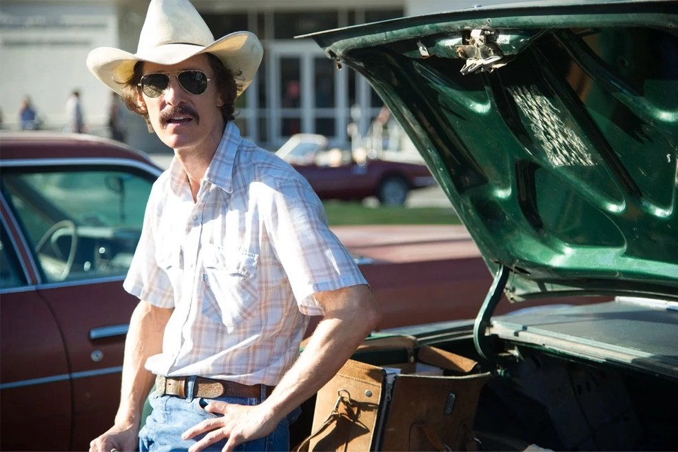 Matthew McConaughey em cena de "Clube de Compras Dallas", pelo qual ganhou o Oscar de Melhor Ator — Foto: Divulgação