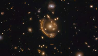 as lupas cósmicas que revelam os segredos do universo