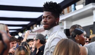 Lil Nas X é preso por andar seminu e vai a hospital por suspeita de overdose - G1