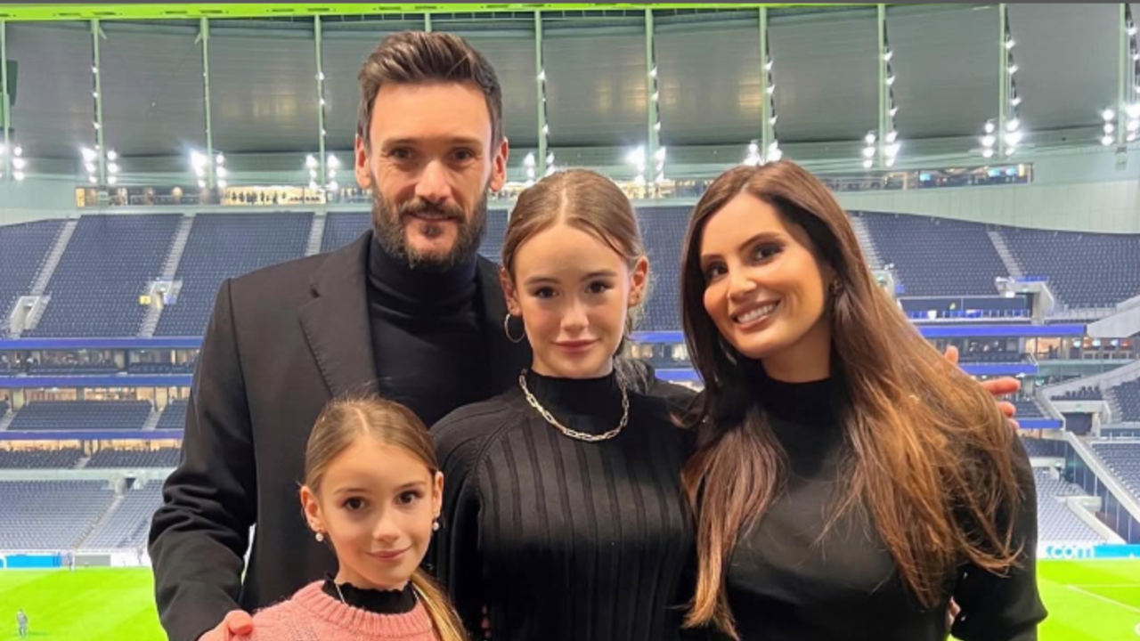 Esposa de goleiro tem marca de moda infantil usada por famosas de Hollywood - Lance