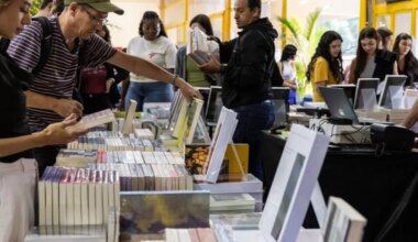 Semana do Livro da Eduem começa nesta terça (26) na Biblioteca Central da UEM