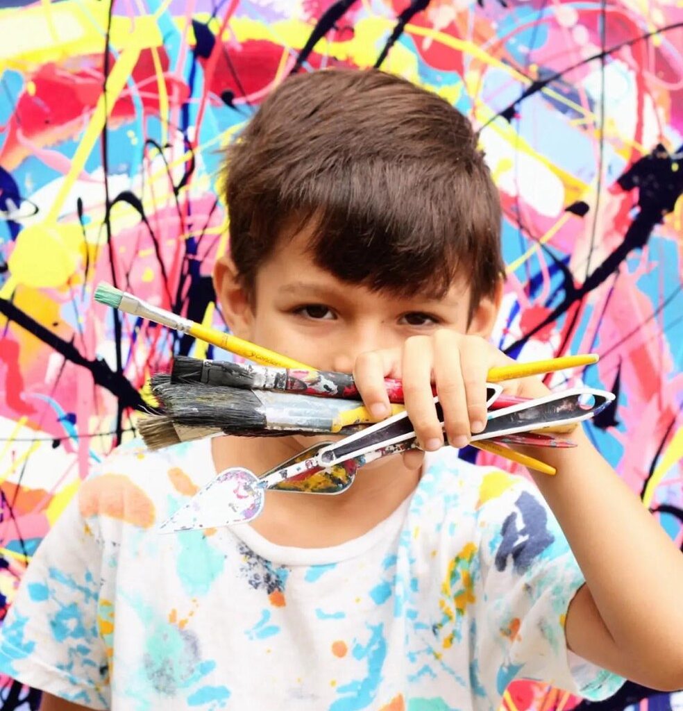 Artista mirim paraibano terá obras expostas no Museu do Louvre
