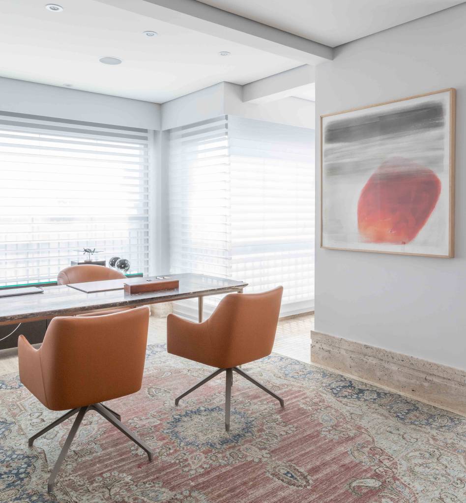 Mesma planta, duas decorações: veja apês iguais mas totalmente diferentes. Projeto de Patricia Penna.