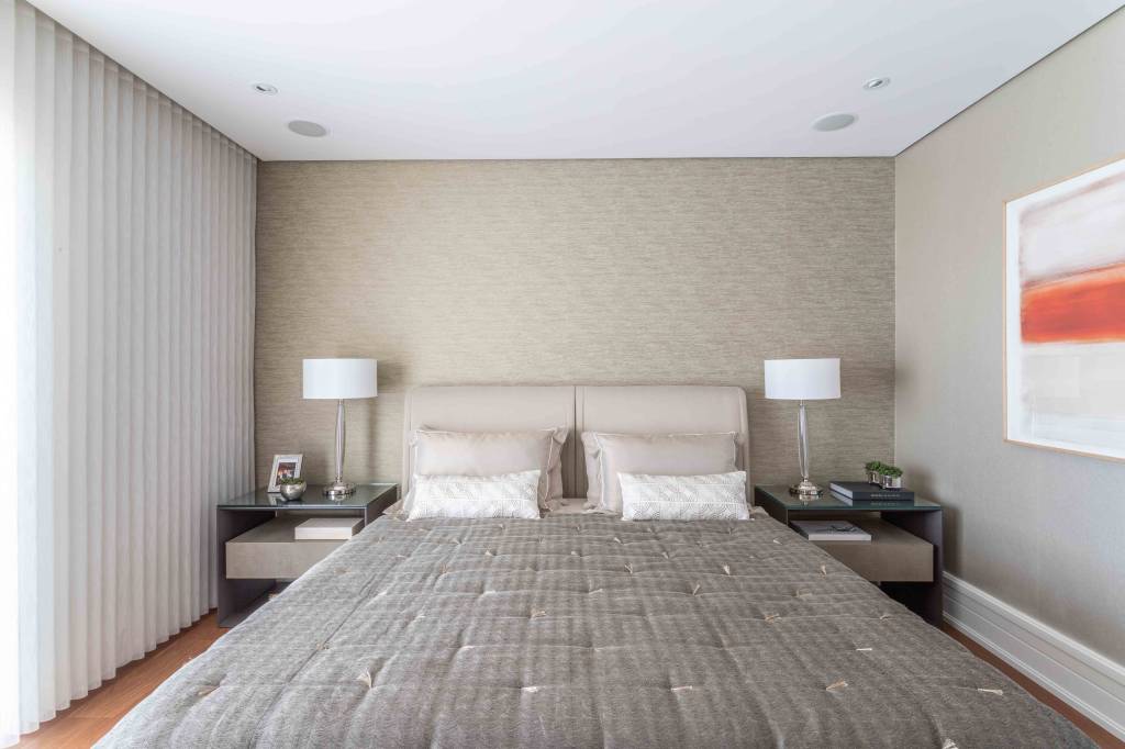 Mesma planta, duas decorações: veja apês iguais mas totalmente diferentes. Projeto de Patricia Penna.