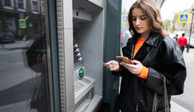Se vir isto no Multibanco, afaste-se: americanos alertam para esquema usado para roubar dinheiro sem que perceba