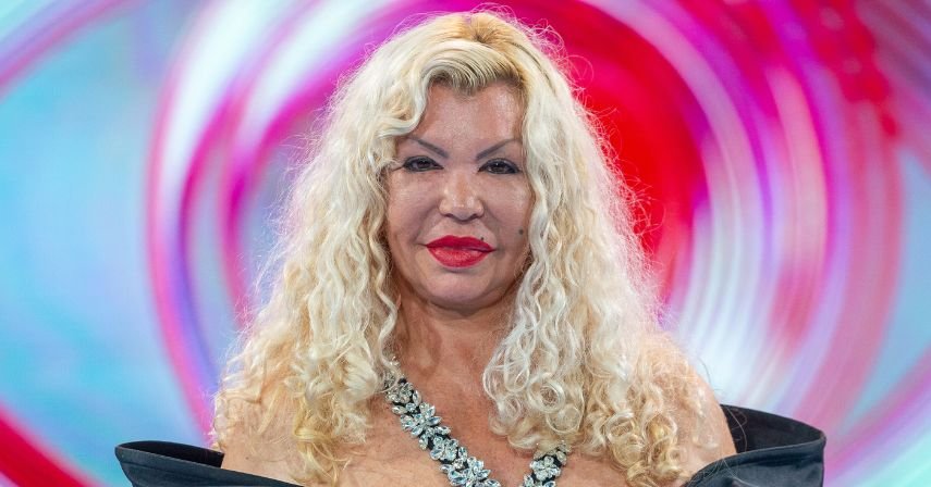 Big Brother Verão - A verdade sobre o aspecto físico de Kina na casa mais vigiada do país: "O rosto e a voz..."