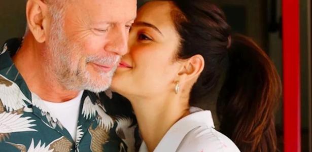 O ator Bruce Willis e a esposa, Emma Heming