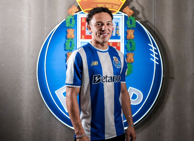 Mercado: Pepê renova, Kiwior fechado, Akturkoglu e Grillitsch oficiais, Sudakov em Lisboa e Fábio Silva confirmado
