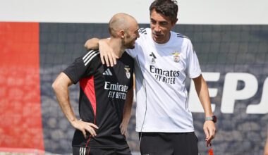 Conversa entre Aursnes e Lage, intensidade e mais: as imagens do treino do Benfica - O Jogo
