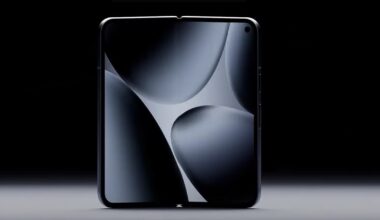 Google Pixel 10 Pro Fold é mais inteligente e à prova de água. Mas ainda não vai chegar a Portugal - Equipamentos
