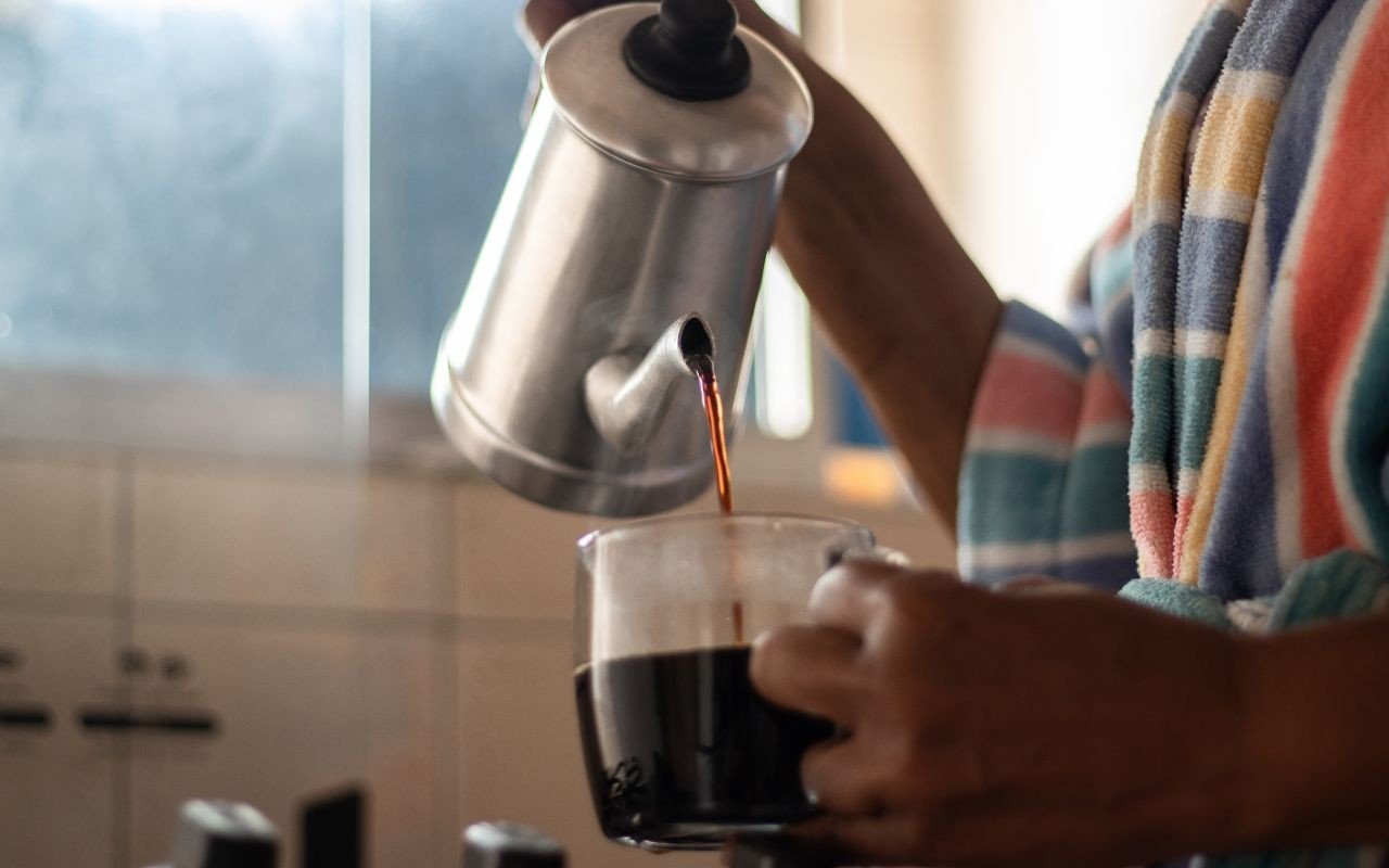 Este cientista dedicou sua vida a estudar o envelhecimento e descobriu algo: a melhor maneira de beber café para viver mais