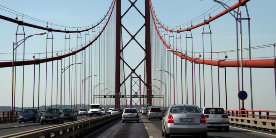 Atenção Sr. condutor: PSP realiza amanhã operação de fiscalização na ponte 25 de Abril