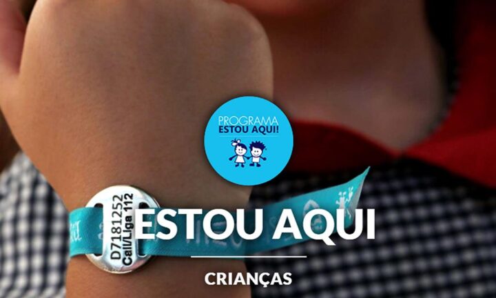 "Estou Aqui! Crianças"! PSP está a oferecer pulseiras identificadoras...